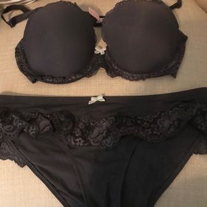 Victoria’s Secret bra and panty set